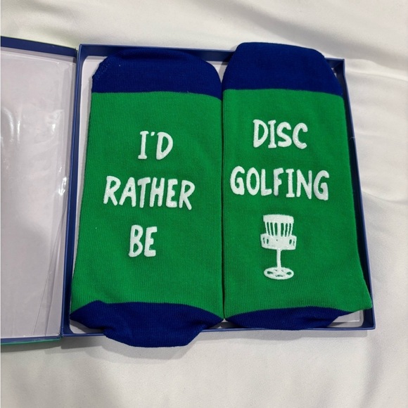 ZSmart Accessories - NWT Disc Golf Socks - Women’s